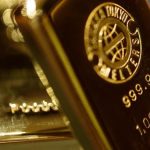 طلای جهانی آرام ماند