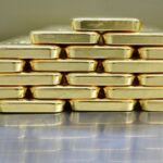 طلای جهانی به کانال 4200 کاهش یافت/ فلز زرد در کف قیمتی 3 ماهه