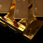 طلای جهانی به قله نزدیک شد