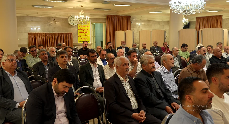 هیئت‌مدیره «مجمع دیدار پیشکسوتان، کارآفرینان و انتقال تجربه‌ها» اعلام کرد نشست بعدی این مجمع پس از سه هفته برگزاری مداوم، با توجه به هم‌زمانی با نمایشگاه طلا وجواهر اصفهان و حضور فعال اعضا در این رویداد، با یک هفته وقفه در تاریخ 3 مهرماه 1405 برگز...