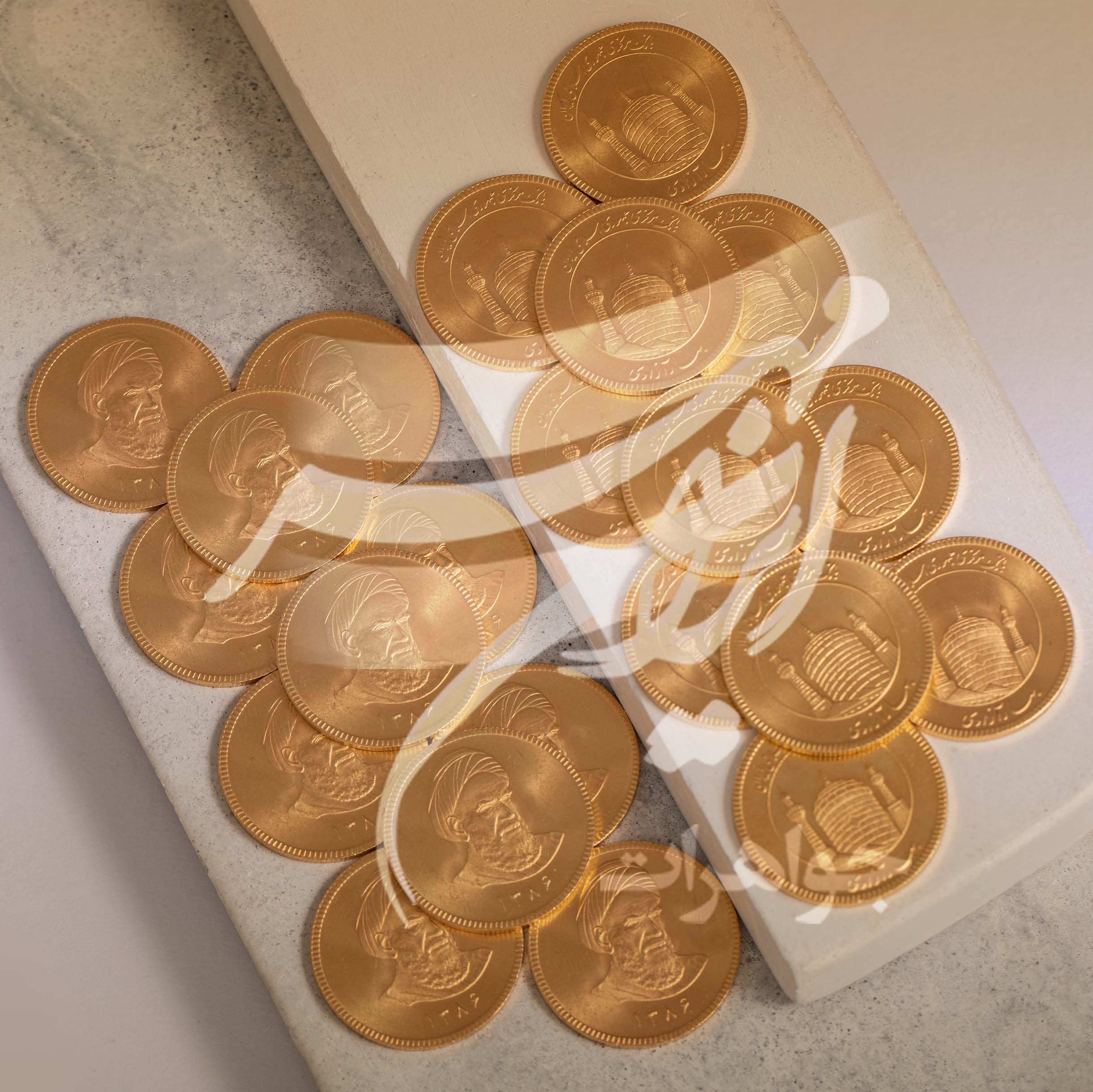 بحران حباب سکه‌های بانکی؛ توصیه کارشناسان ایران مهر: طلای آب‌شده امن‌تر است.