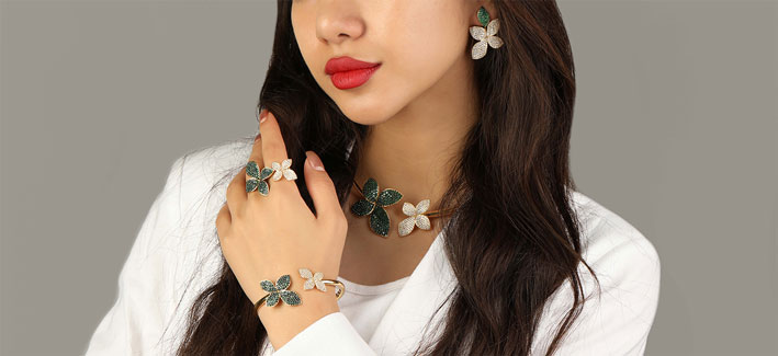 طلا و جواهرات بانوان