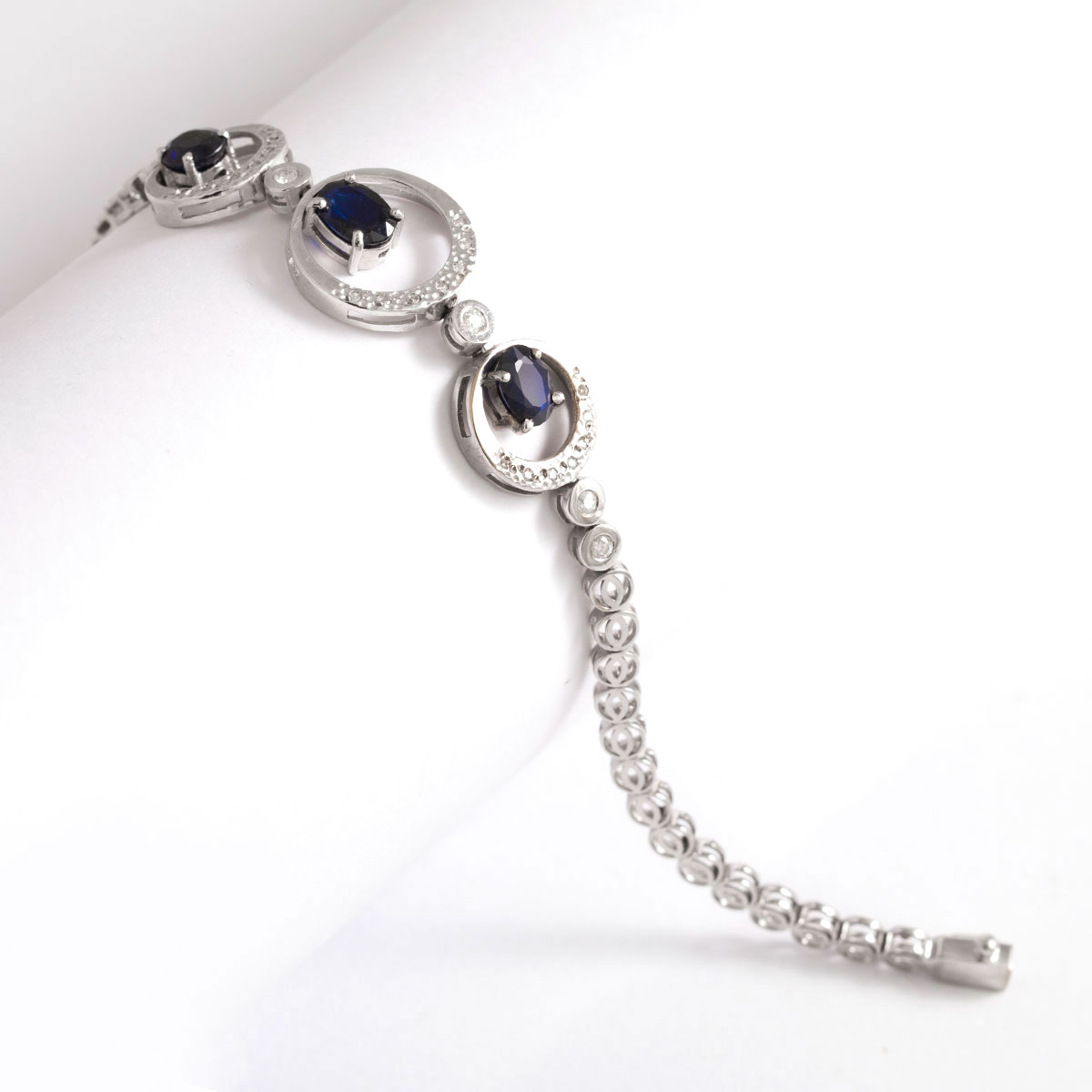 دستبند یاقوت کبود جواهر