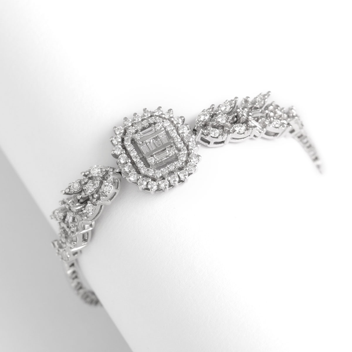 دستبند جواهر