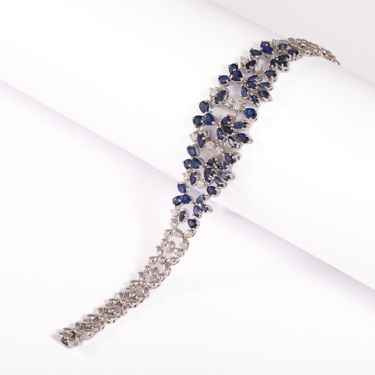 دستبند جواهر مارکیز کبود