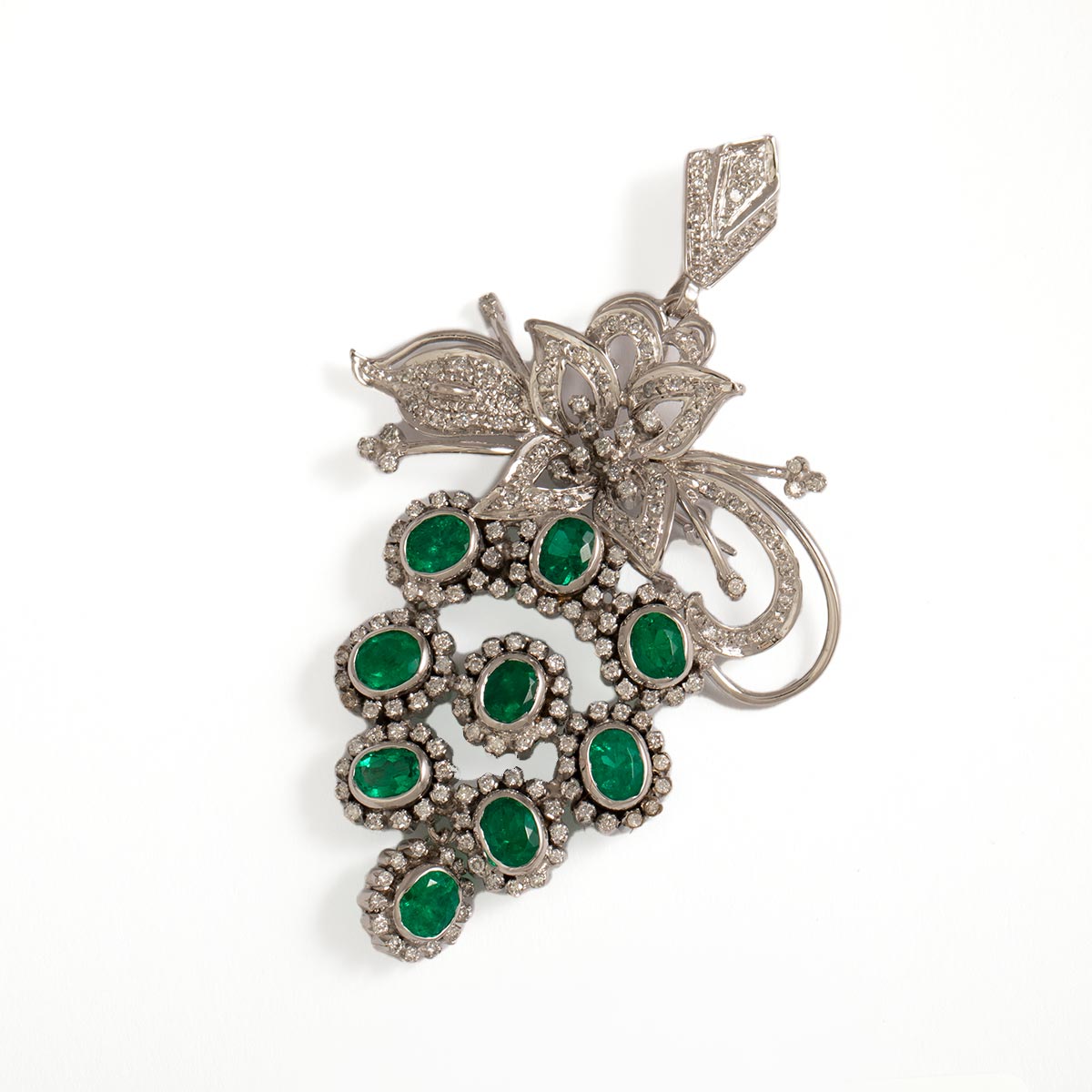 مدال جواهر زمرد