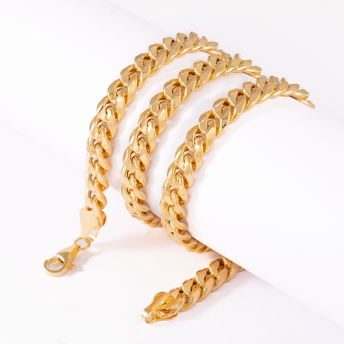 گردنبند کارتیه