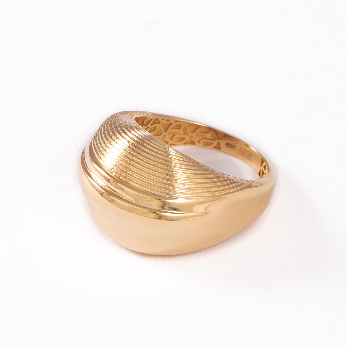 سرویس تنیس اتمی