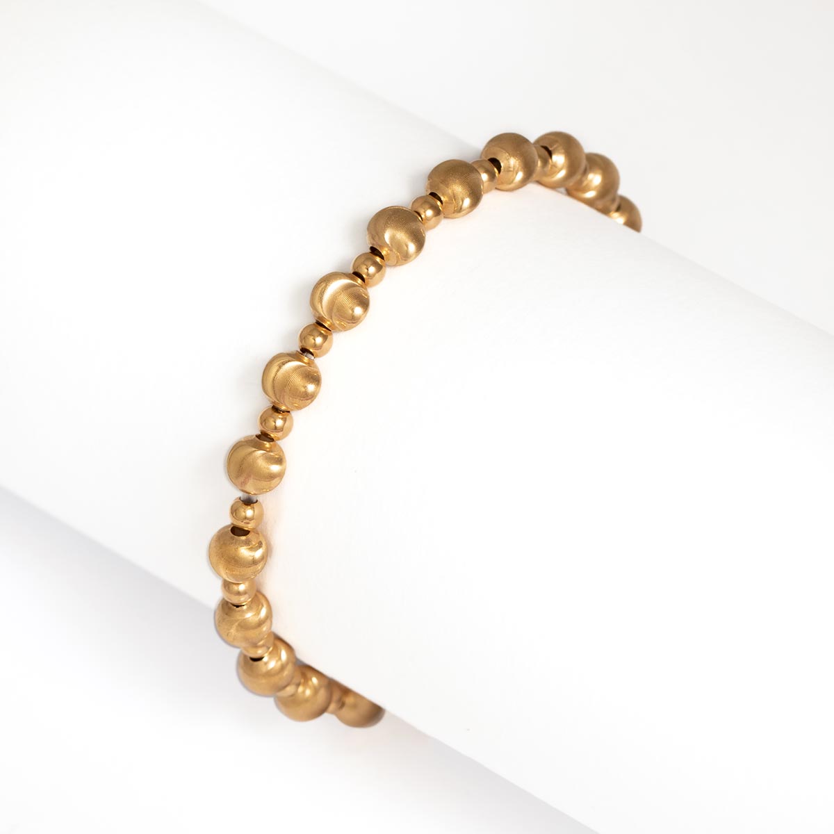 دستبند اکسترا