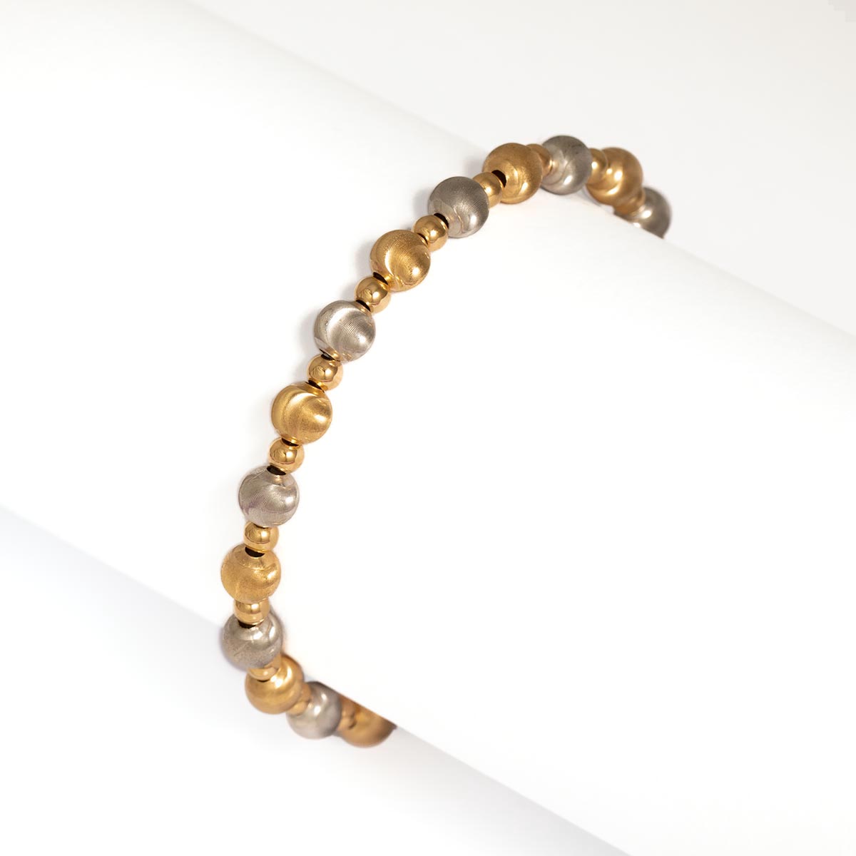 دستبند اکسترا