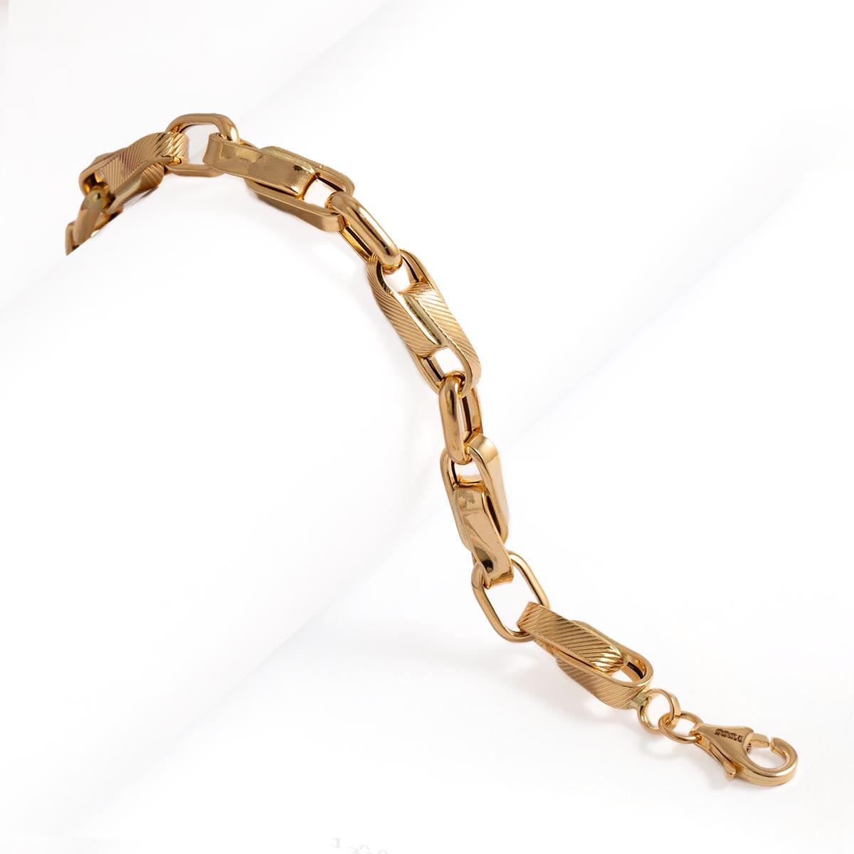 دستبند فیگارو