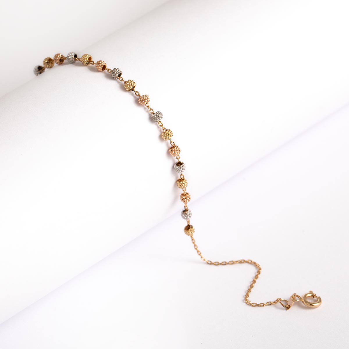 دستبند زرنگار گوی