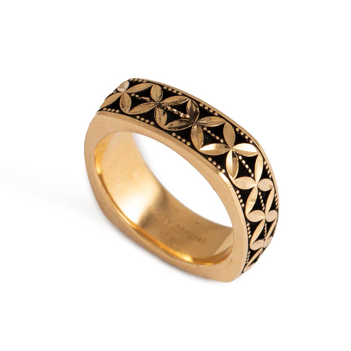 رینگ چهارگوش سیاه قلم