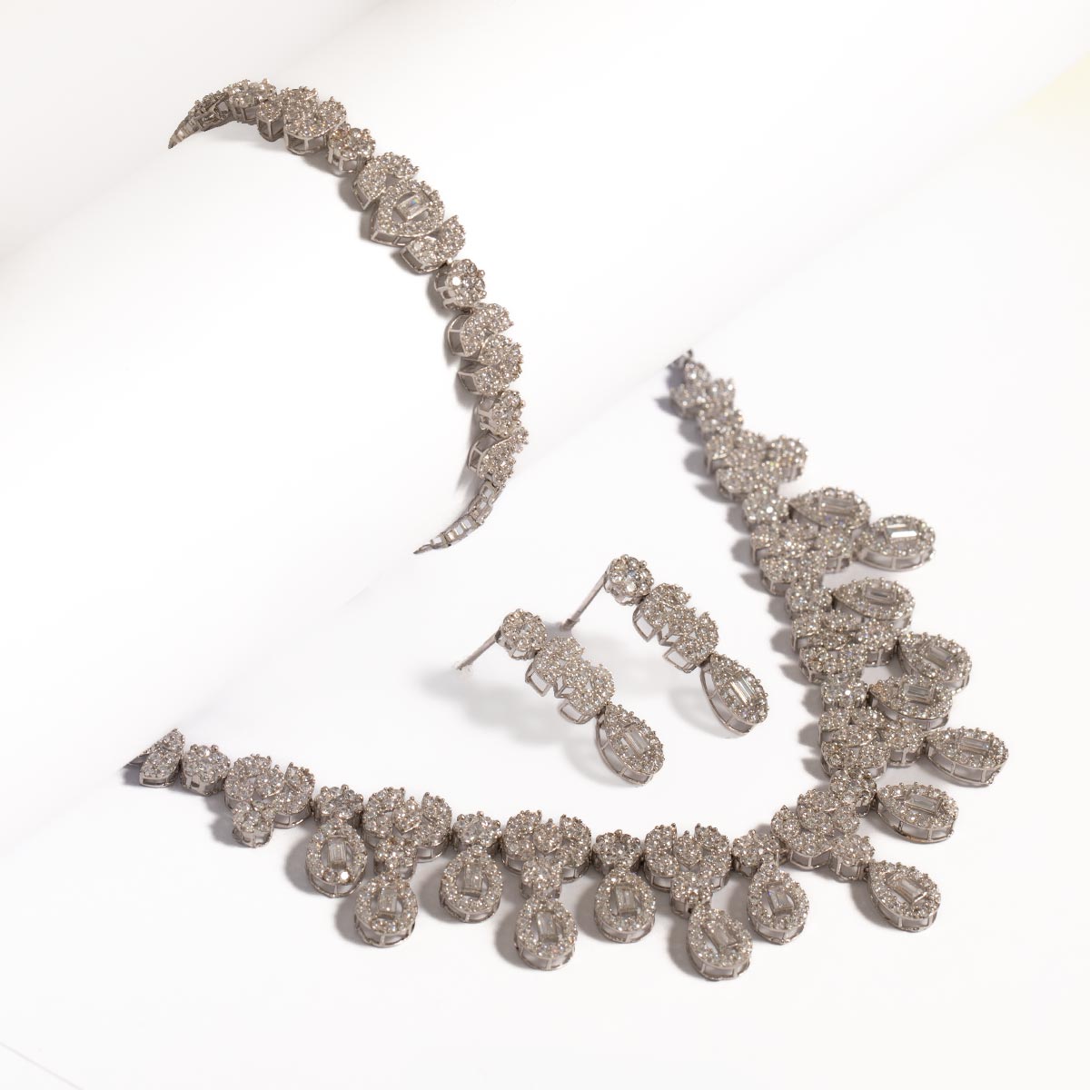 سرویس طرح جواهر مصباح