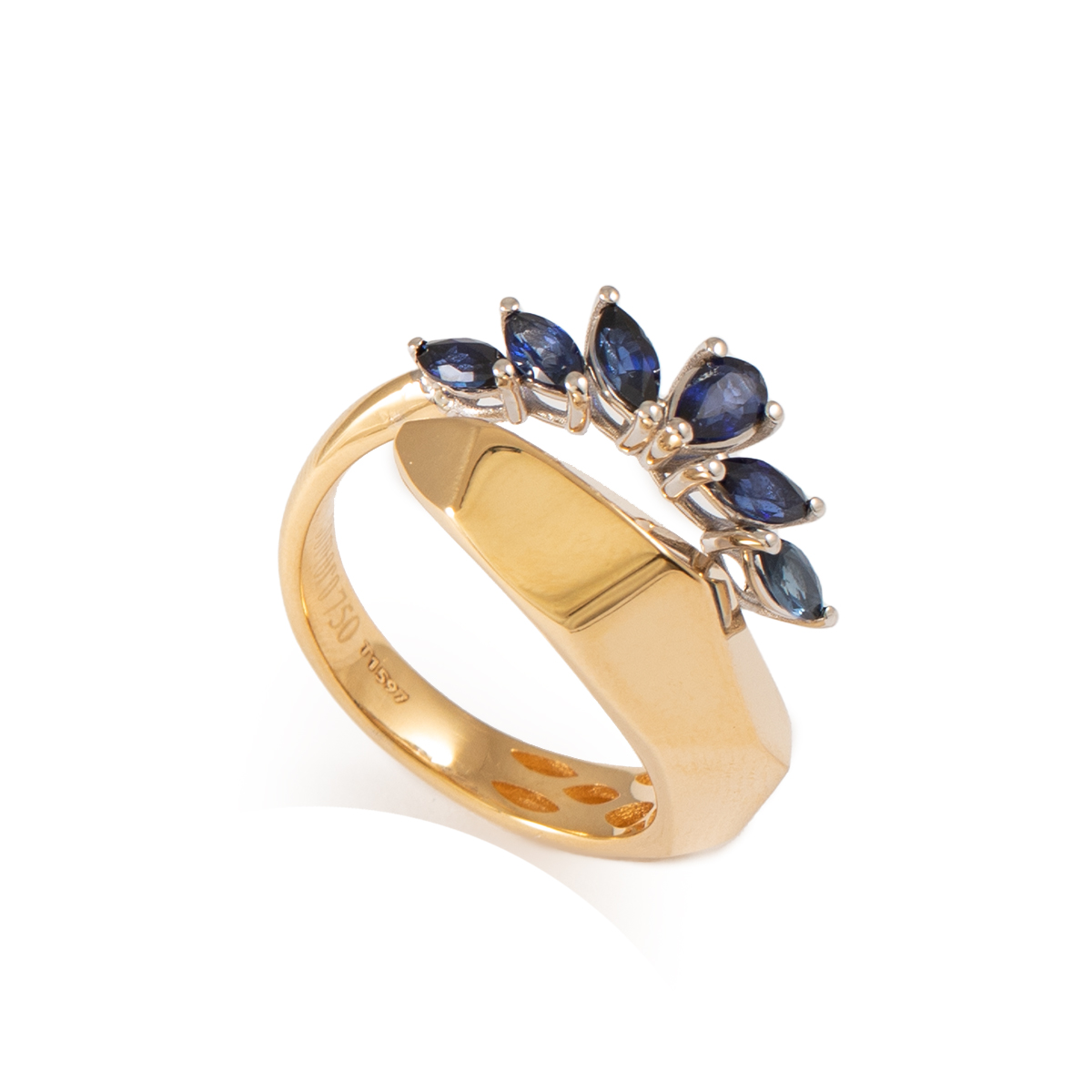 انگشتر جواهریاقوت کبود