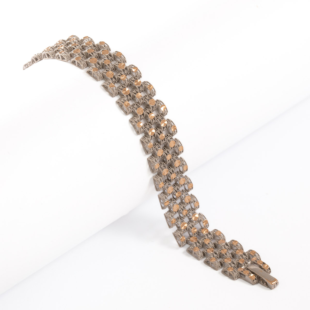 دستبند سفید تراش
