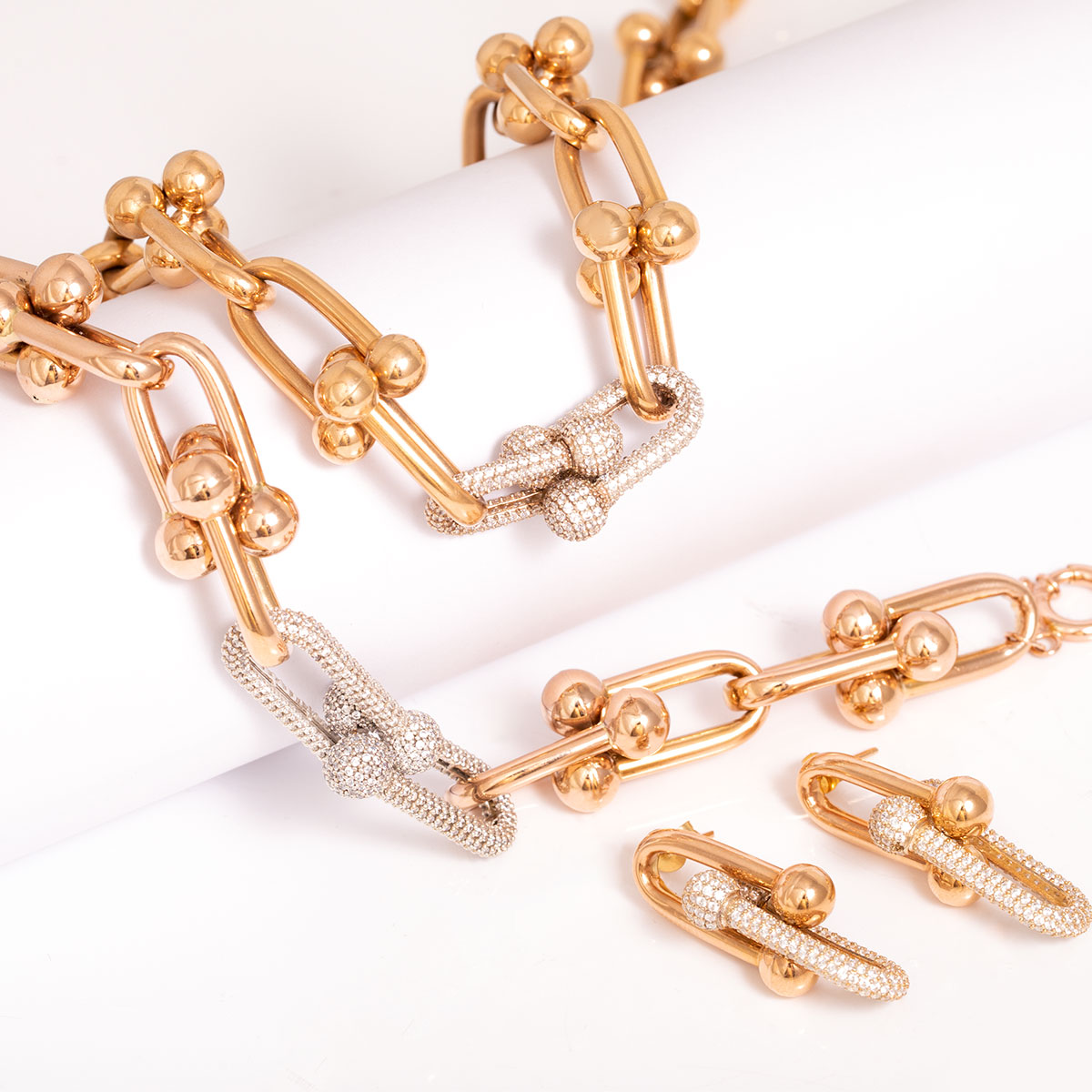 سرویس تیفانی