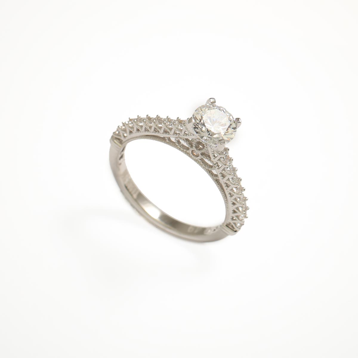 انگشتر پایه جواهر