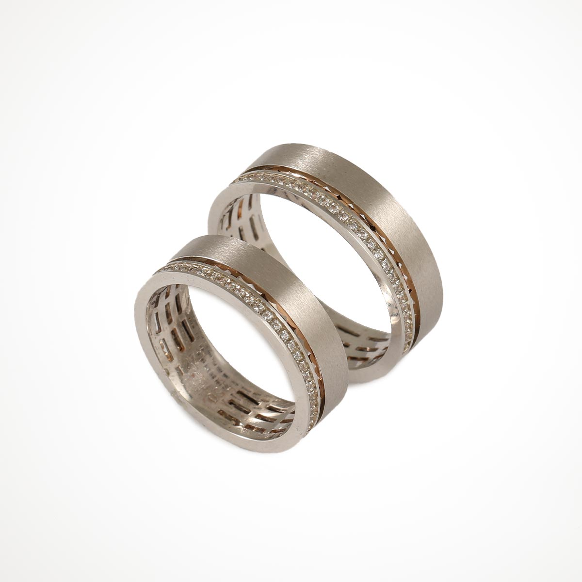 حلقه زنانه روبرتو