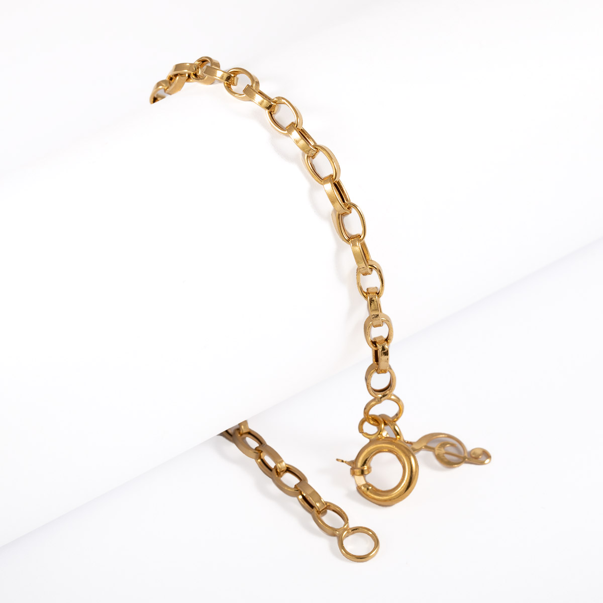 دستبند فیگارو