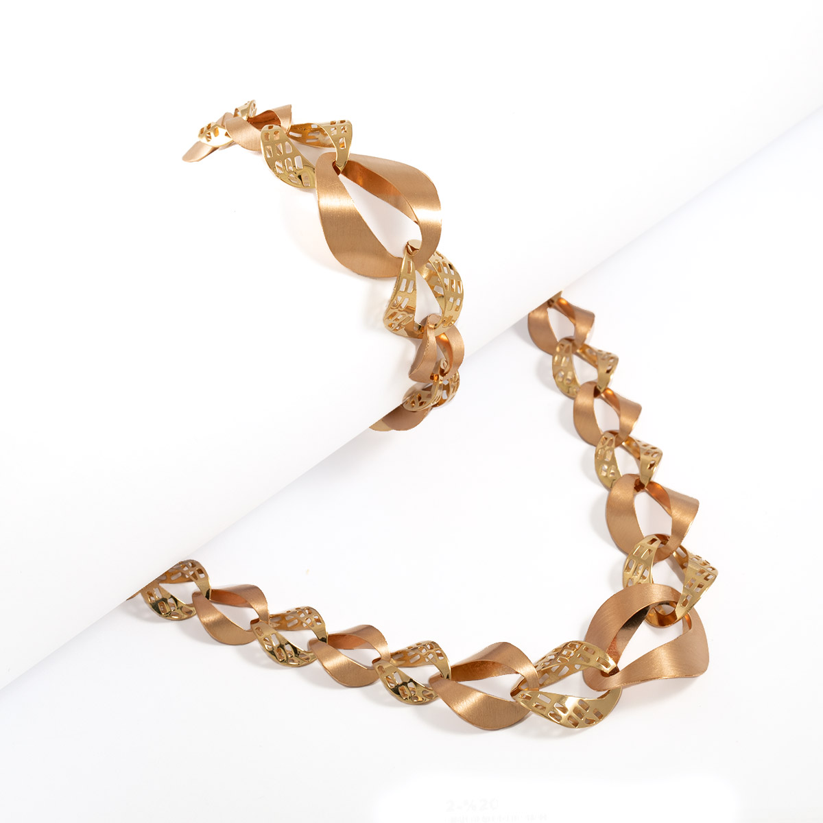 سرویس نئونرو