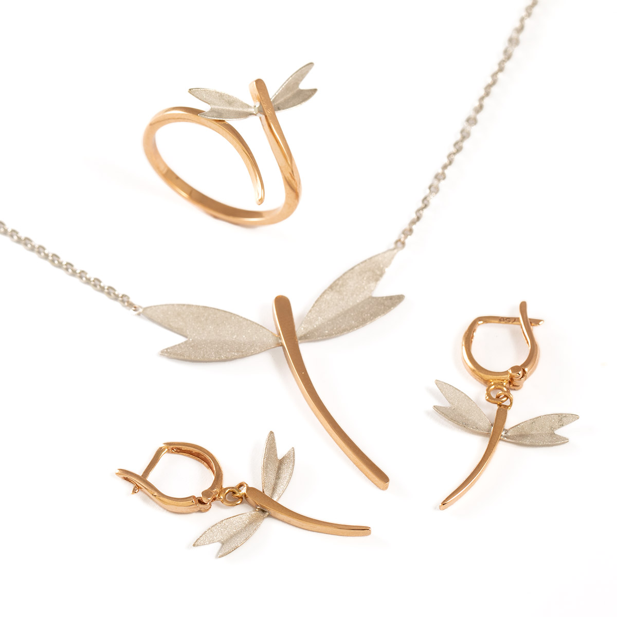 سرویس سنجاقک